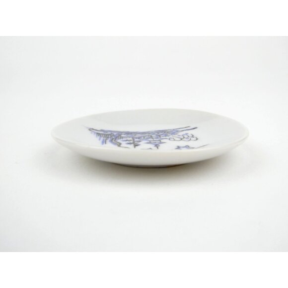Vintage Japanese Porcelain Mini Plate W/ Blue Pagoda & Tree Design 2.75“ x 2.75” - Picture 7 of 8